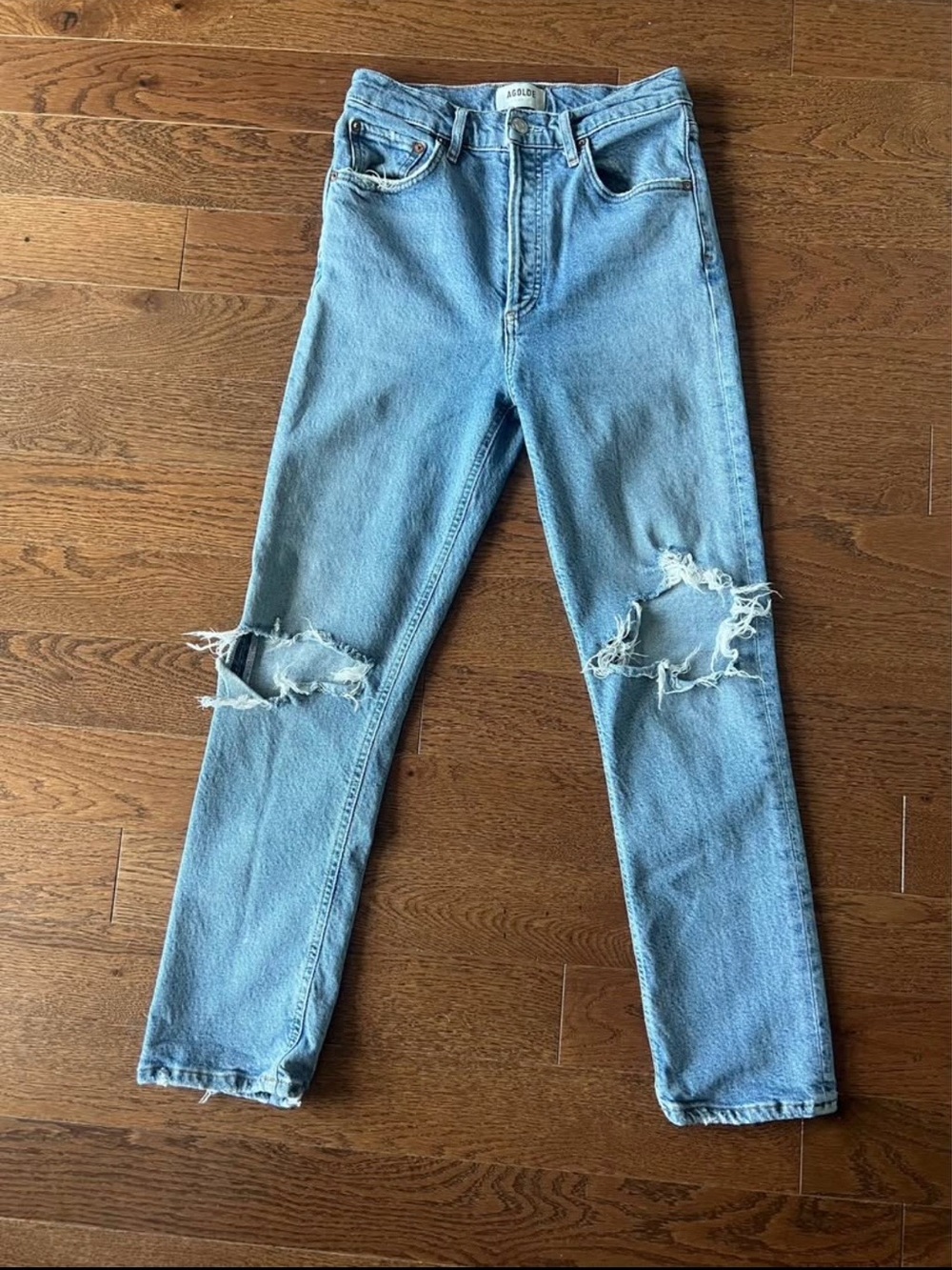 AGOLDE Light Blue Distressed Jeans Regular price $248
Size 25 – 24” Inseam